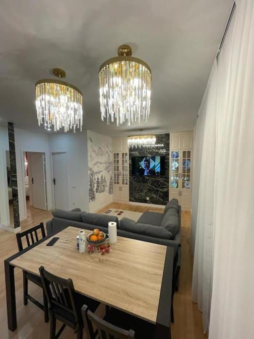 Confortable, Au Centre-Ville Saint-Claude Ngoại thất bức ảnh